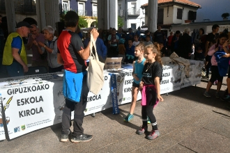 ESKOLARTEKO MARTXA_81